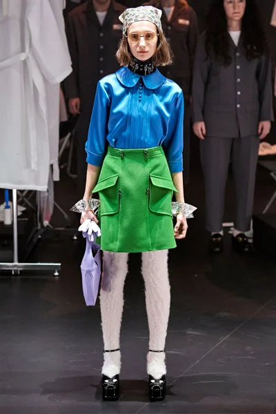 Look 37